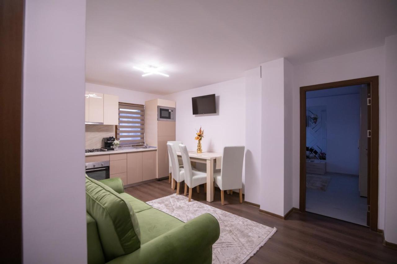 Apartament Gold Tîrgu Ocna Екстериор снимка